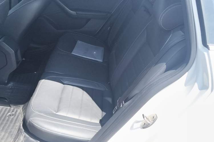 Used Volkswagen Gran Lavida 2017 180TSI DSG Comfort Edition Left Rear Seat
