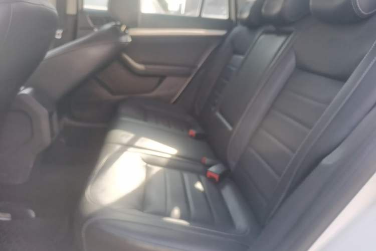 Used Volkswagen Gran Lavida 2017 230TSI DSG Comfort Edition Left Rear Seat