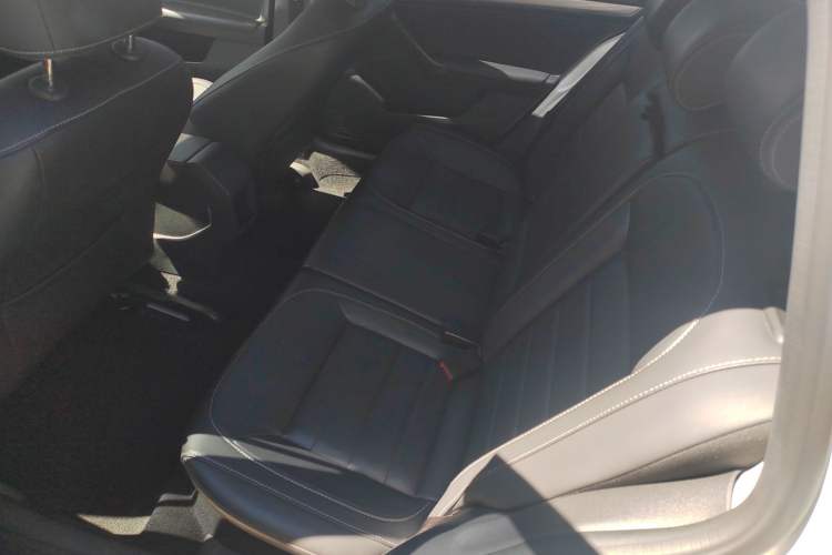 Used Volkswagen Gran Lavida 2017 180TSI DSG Comfort Edition Left Rear Seat