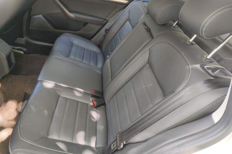 Used Volkswagen Gran Lavida 2017 180TSI DSG Comfort Edition Left Rear Seat
