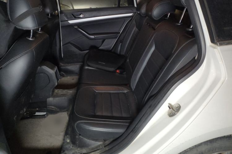 Used Volkswagen Gran Lavida 2017 180TSI DSG Comfort Edition Left Rear Seat