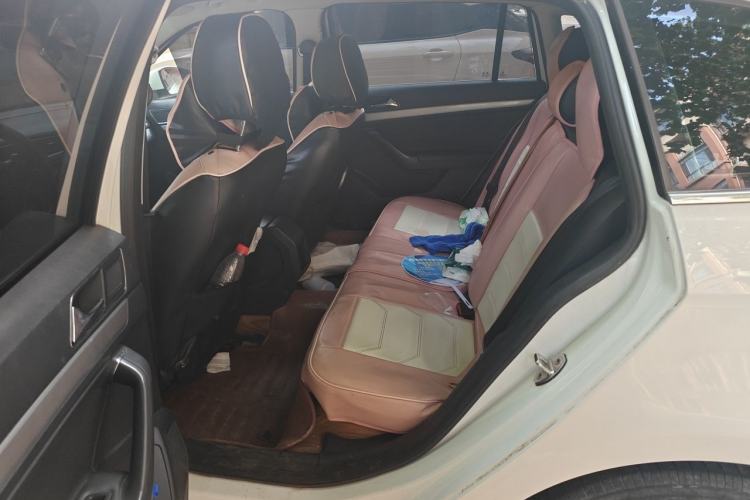 Used Volkswagen Gran Lavida 2017 1.6L Automatic Comfort Edition Left Rear Seat
