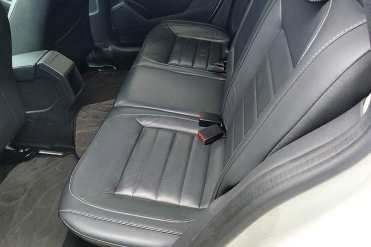 Used Volkswagen Gran Lavida 2017 230TSI DSG Comfort Edition Left Rear Seat