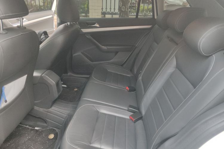 Used Volkswagen Gran Lavida 2017 180TSI DSG Comfort Edition Left Rear Seat