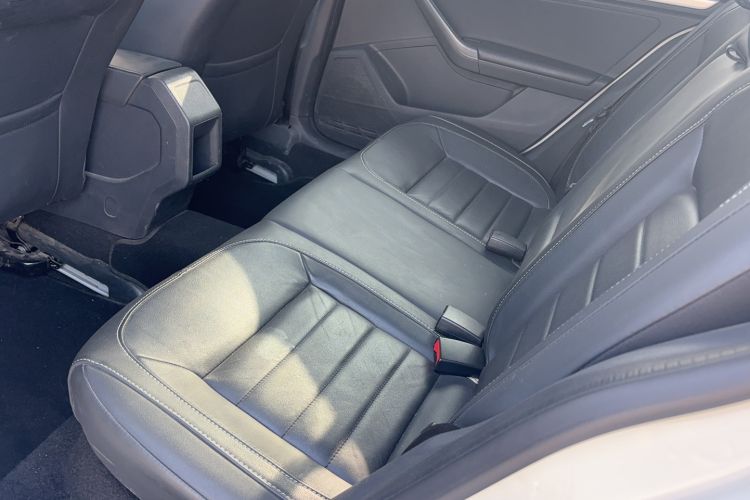 Used Volkswagen Gran Lavida 2017 180TSI DSG Comfort Edition Left Rear Seat