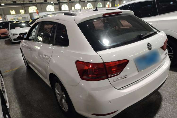 Used Volkswagen Gran Lavida 2017 1.6L Automatic Comfort Edition Left Side