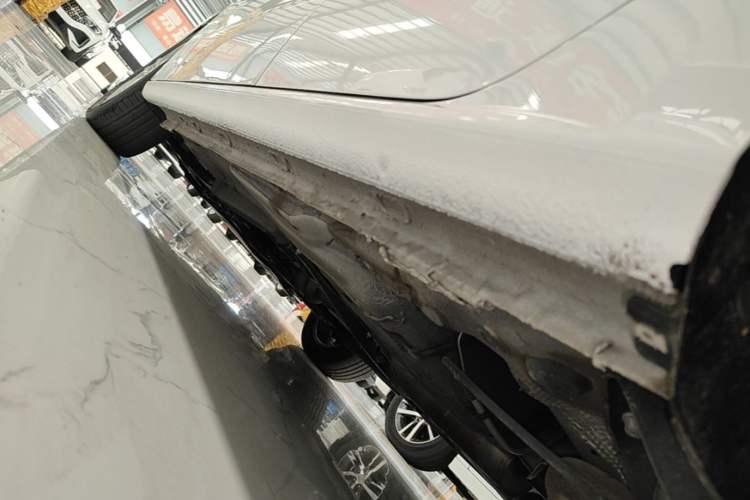 Used Volkswagen Gran Lavida 2017 230TSI DSG Comfort Edition Left Side Sill