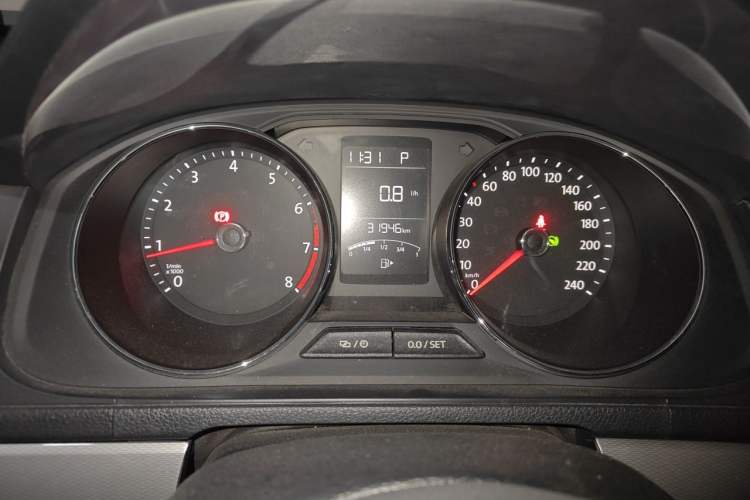 Used Volkswagen Gran Lavida 2017 1.6L Automatic Comfort Edition Odometer Close Up