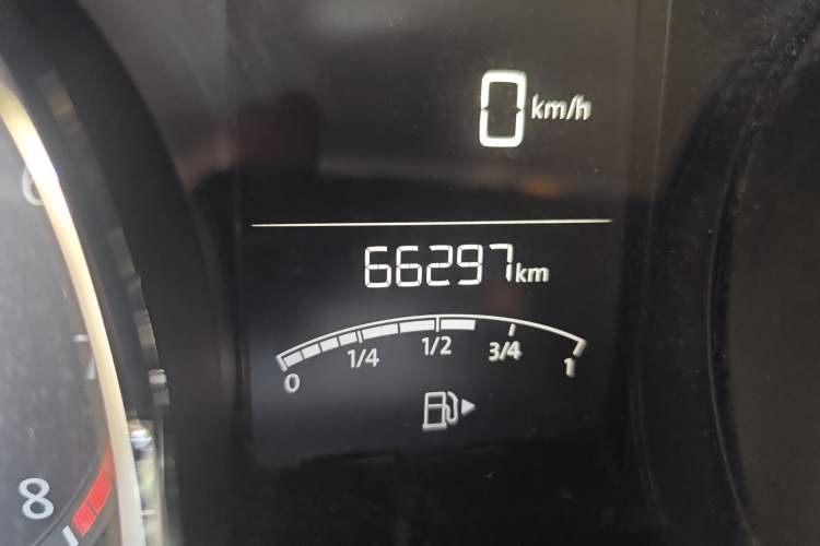 Used Volkswagen Gran Lavida 2017 180TSI DSG Comfort Edition Odometer Close Up