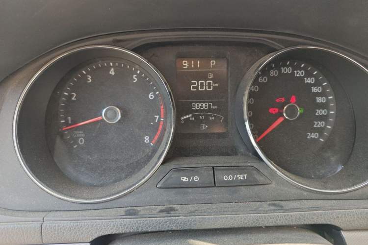 Used Volkswagen Gran Lavida 2017 230TSI DSG Comfort Edition Odometer Close Up