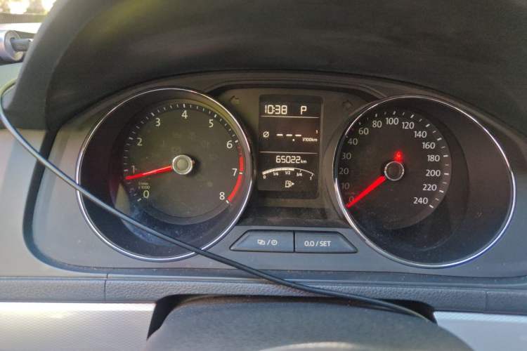 Used Volkswagen Gran Lavida 2017 230TSI DSG Comfort Edition Odometer Close Up