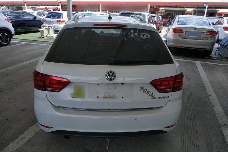 Used Volkswagen Gran Lavida 2017 1.6L Automatic Comfort Edition Rear