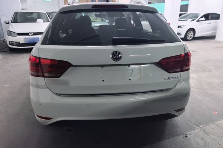 Used Volkswagen Gran Lavida 2017 1.6L Automatic Comfort Edition Rear