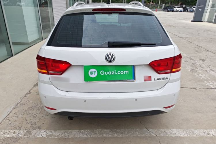Used Volkswagen Gran Lavida 2017 1.6L Automatic Fashion Edition Rear