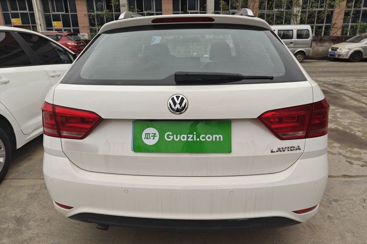 Used Volkswagen Gran Lavida 2017 1.6L Automatic Fashion Edition Rear