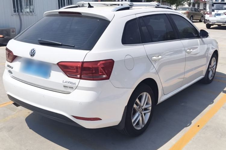 Used Volkswagen Gran Lavida 2017 180TSI DSG Comfort Edition Rear Right 45 Deg