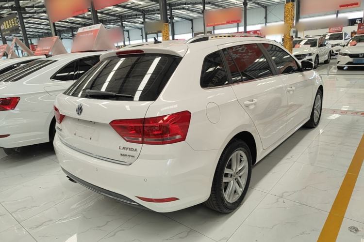 Used Volkswagen Gran Lavida 2017 230TSI DSG Comfort Edition Rear Right 45 Deg