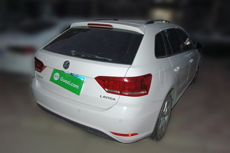 Used Volkswagen Gran Lavida 2017 1.6L Manual Fashion Edition Rear Right 45 Deg
