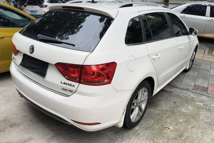 Used Volkswagen Gran Lavida 2017 230TSI DSG Comfort Edition Rear Right 45 Deg