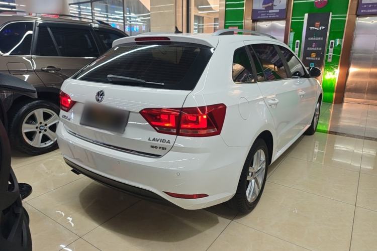 Used Volkswagen Gran Lavida 2017 180TSI DSG Comfort Edition Rear Right 45 Deg