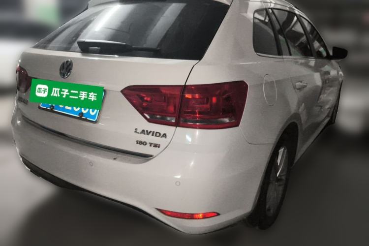 Used Volkswagen Gran Lavida 2017 180TSI DSG Comfort Edition Rear Right 45 Deg