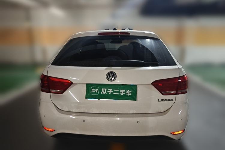 Used Volkswagen Gran Lavida 2017 1.6L Automatic Fashion Edition Rear