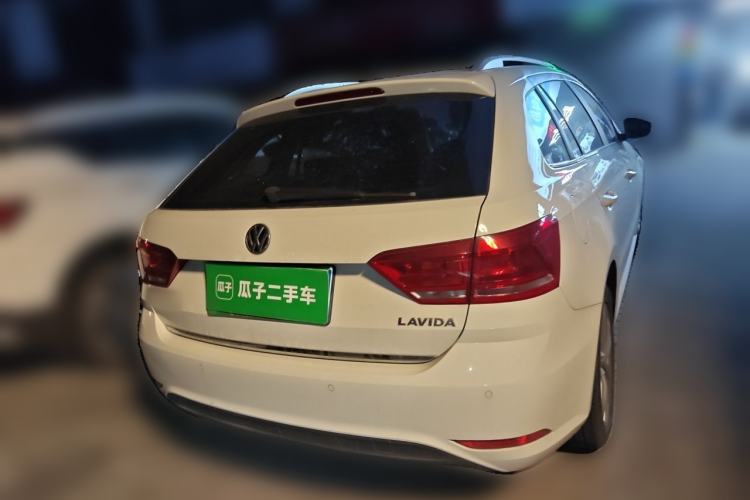 Used Volkswagen Gran Lavida 2017 1.6L Automatic Comfort Edition Rear