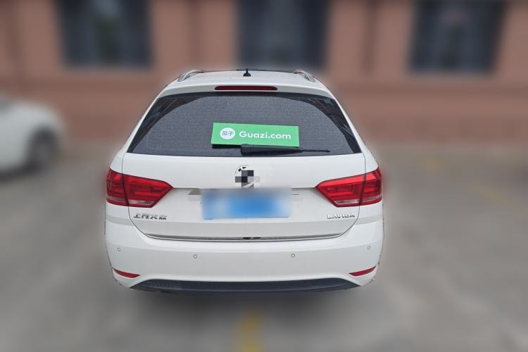 Used Volkswagen Gran Lavida 2017 1.6L Automatic Comfort Edition Rear