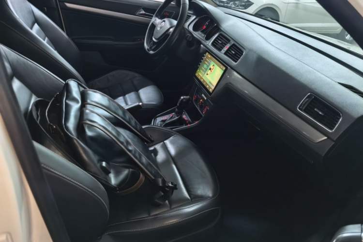 Used Volkswagen Gran Lavida 2017 230TSI DSG Comfort Edition Right Front Seat