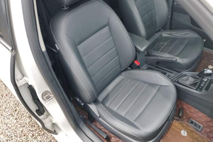 Used Volkswagen Gran Lavida 2017 180TSI DSG Comfort Edition Right Front Seat
