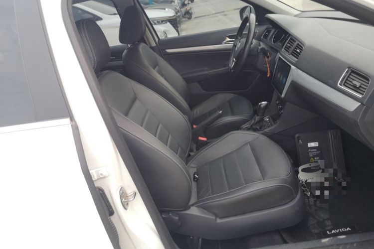 Used Volkswagen Gran Lavida 2017 230TSI DSG Comfort Edition Right Front Seat
