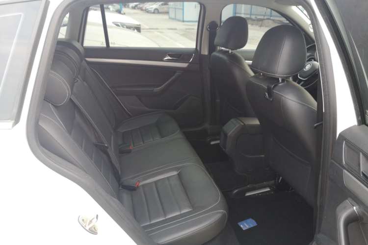 Used Volkswagen Gran Lavida 2017 230TSI DSG Comfort Edition Right Rear Seat