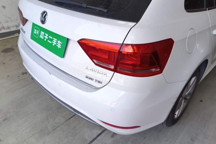 Used Volkswagen Gran Lavida 2017 230TSI DSG Comfort Edition Right Rear Taillight