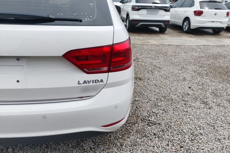 Used Volkswagen Gran Lavida 2017 180TSI DSG Comfort Edition Right Rear Taillight
