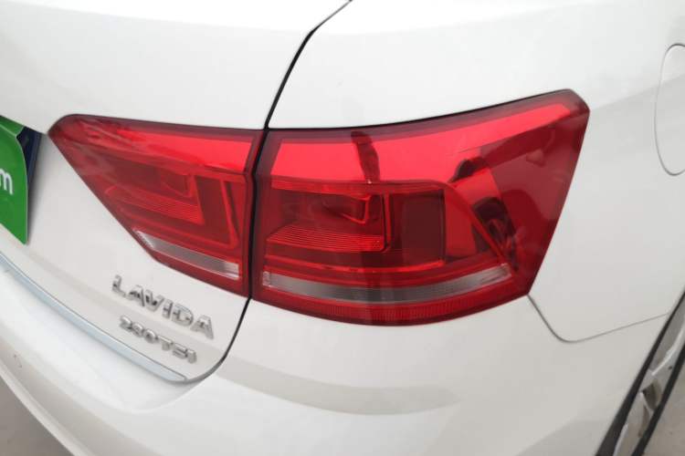 Used Volkswagen Gran Lavida 2017 230TSI DSG Comfort Edition Right Rear Taillight
