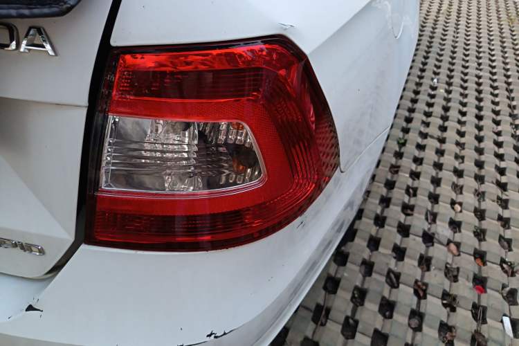 Used Volkswagen Gran Lavida 2017 180TSI DSG Comfort Edition Right Rear Taillight