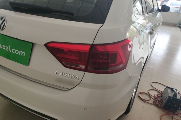 Used Volkswagen Gran Lavida 2017 230TSI DSG Comfort Edition Right Rear Taillight