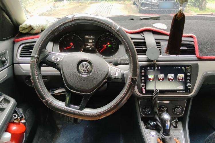 Used Volkswagen Gran Lavida 2017 230TSI DSG Comfort Edition Steering Wheel