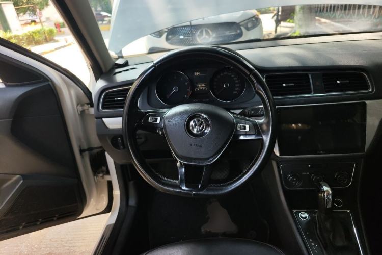 Used Volkswagen Gran Lavida 2017 230TSI DSG Comfort Edition Steering Wheel