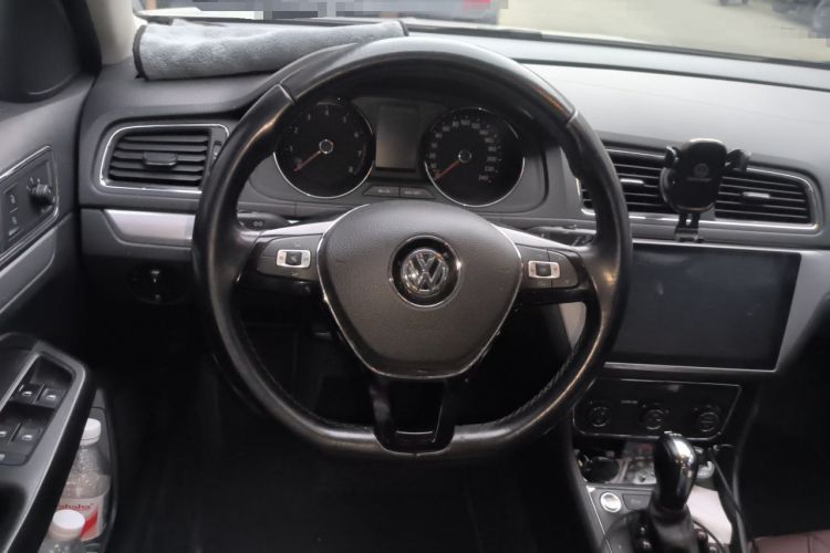 Used Volkswagen Gran Lavida 2017 180TSI DSG Comfort Edition Steering Wheel