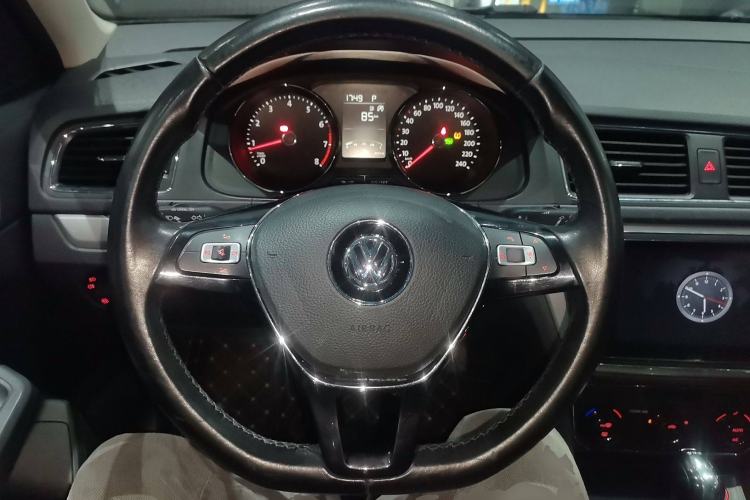 Used Volkswagen Gran Lavida 2017 180TSI DSG Comfort Edition Steering Wheel
