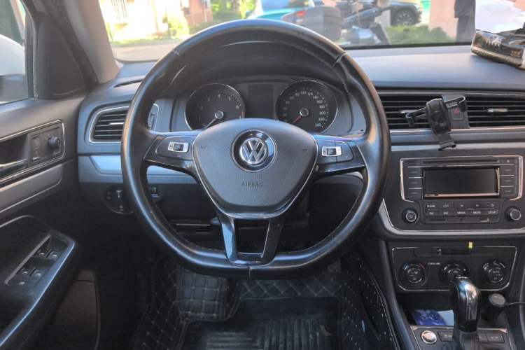 Used Volkswagen Gran Lavida 2017 230TSI DSG Comfort Edition Steering Wheel