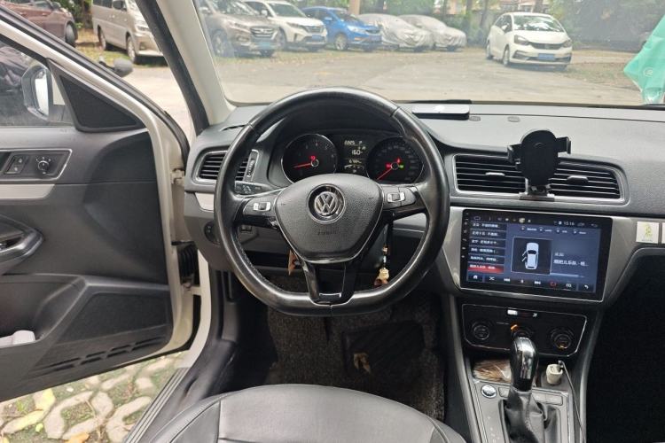 Used Volkswagen Gran Lavida 2017 230TSI DSG Comfort Edition Steering Wheel