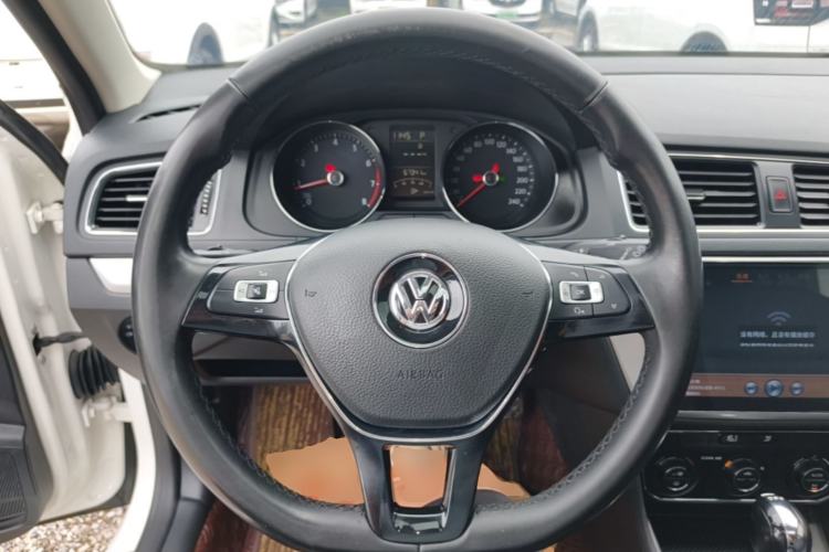 Used Volkswagen Gran Lavida 2017 180TSI DSG Comfort Edition Steering Wheel