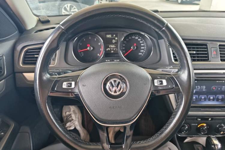 Used Volkswagen Gran Lavida 2017 230TSI DSG Comfort Edition Steering Wheel