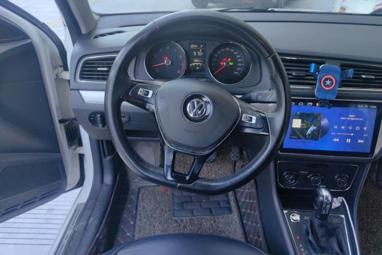 Used Volkswagen Gran Lavida 2017 180TSI DSG Comfort Edition Steering Wheel