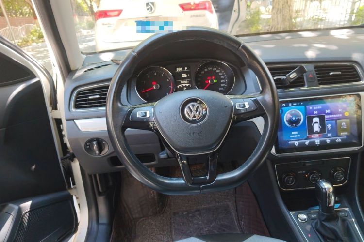 Used Volkswagen Gran Lavida 2017 180TSI DSG Comfort Edition Steering Wheel