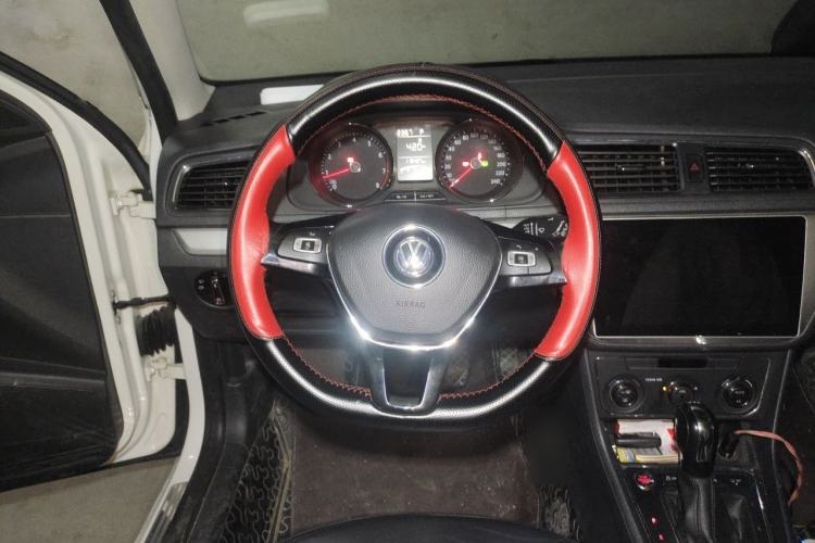 Used Volkswagen Gran Lavida 2017 230TSI DSG Comfort Edition Steering Wheel