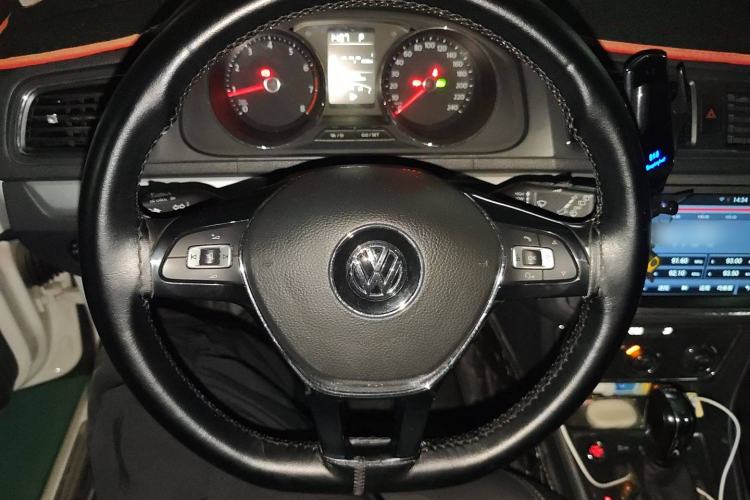 Used Volkswagen Gran Lavida 2017 180TSI DSG Comfort Edition Steering Wheel