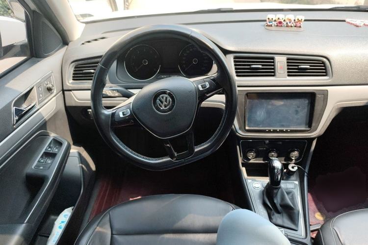 Used Volkswagen Gran Lavida 2017 180TSI DSG Comfort Edition Steering Wheel